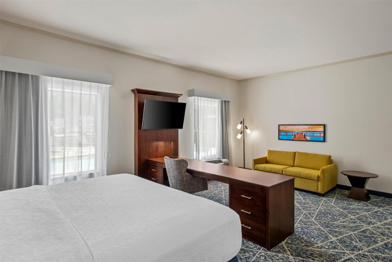 | Hampton Inn and Suites Trophy Club - Fort Worth North