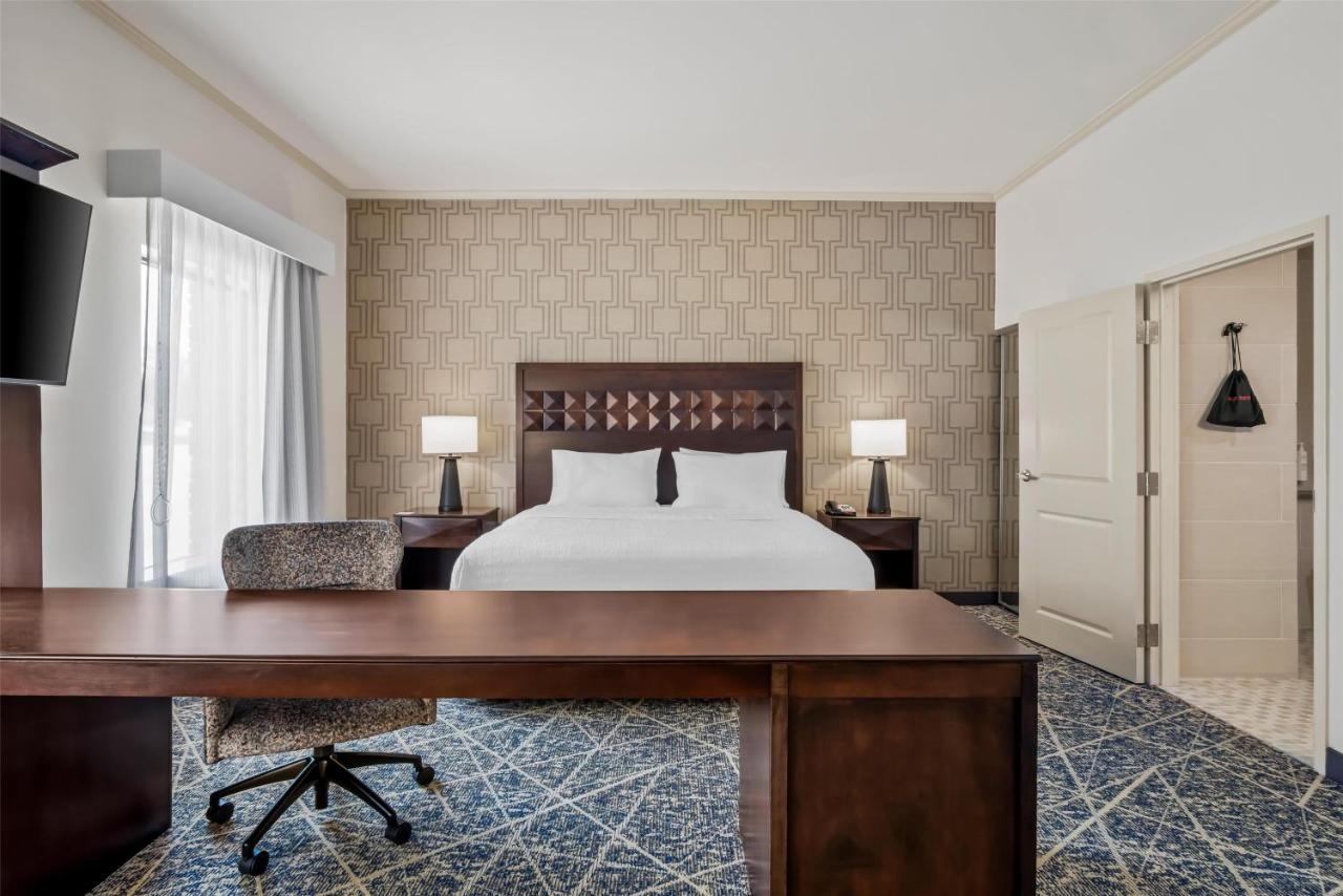 | Hampton Inn and Suites Trophy Club - Fort Worth North