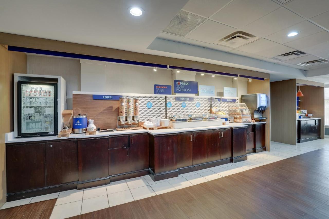  | Holiday Inn Express Hotel & Suites- Gadsden, an IHG Hotel