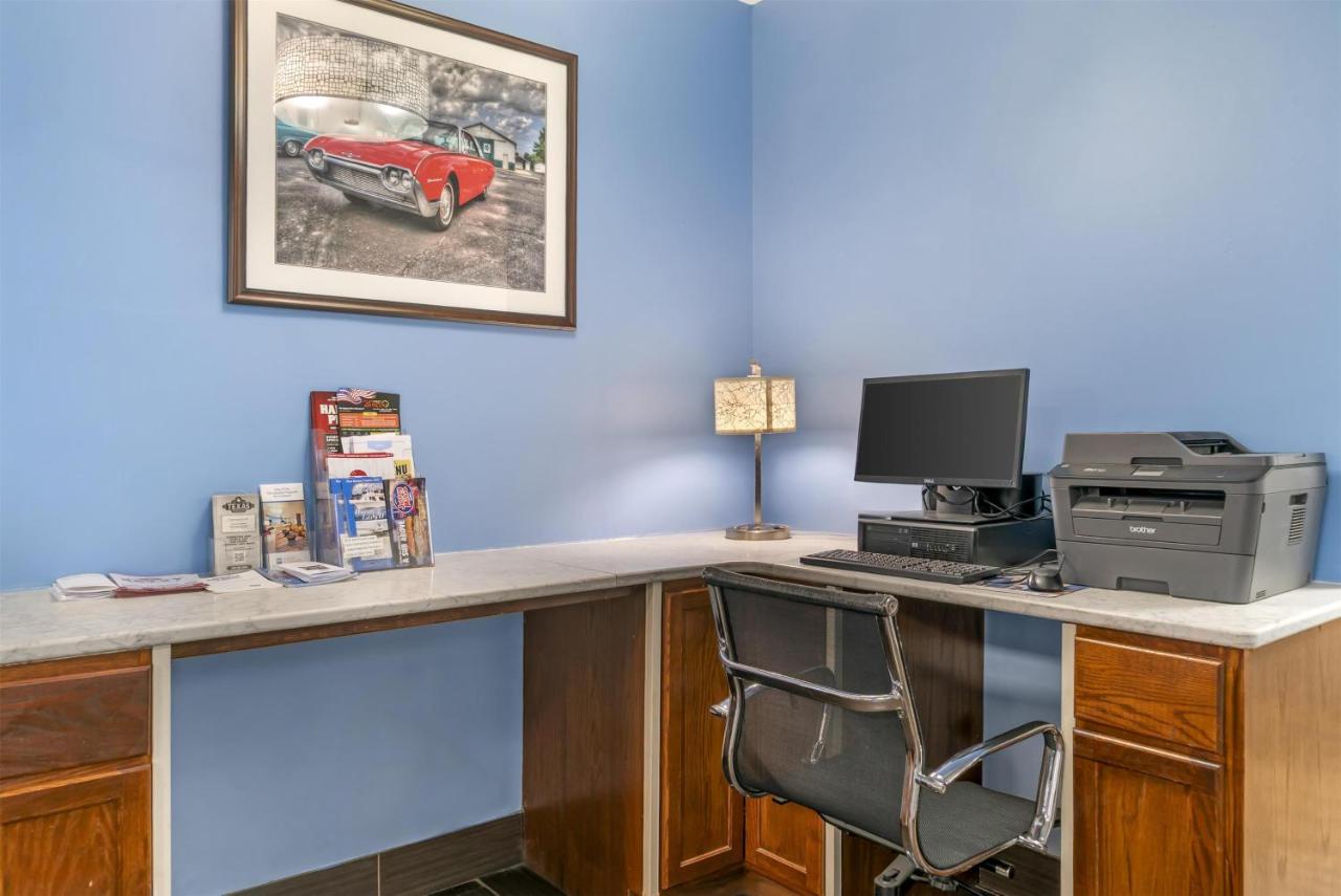 | Best Western Port Huron Blue Water Bridge