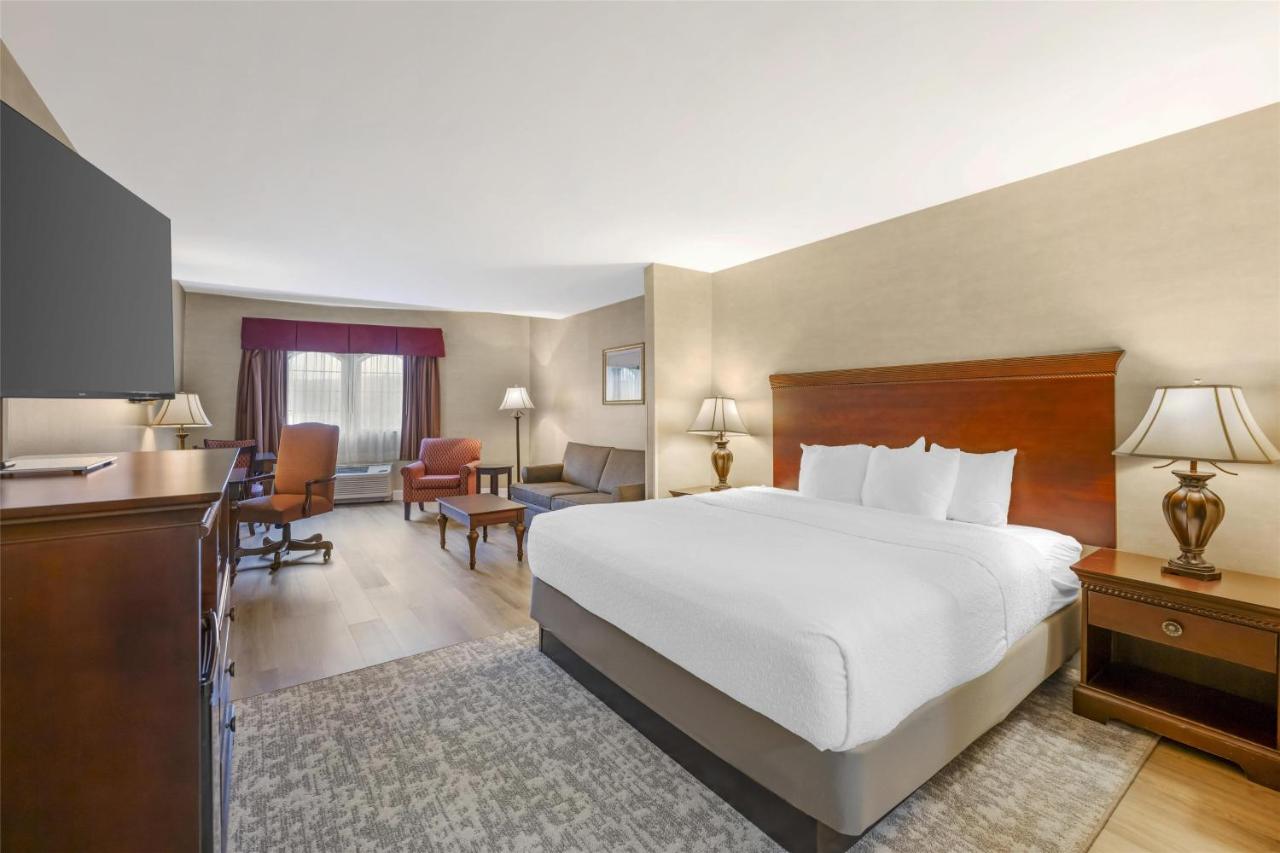  | Best Western PLUS Vineyard Inn and Suites