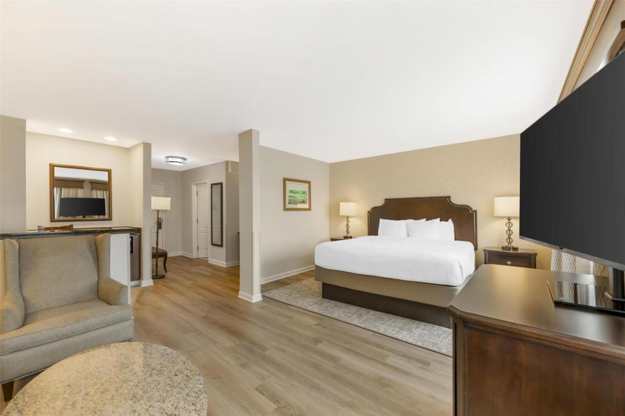  | Best Western PLUS Vineyard Inn and Suites