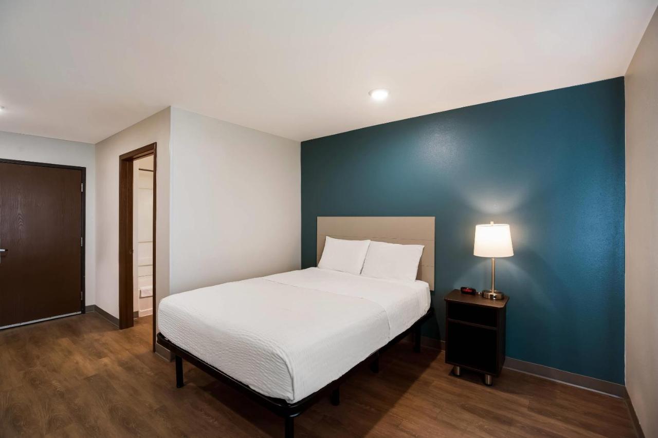 Standard Double Room - Non-Smoking at WoodSpring Suites Orlando West - Clermont