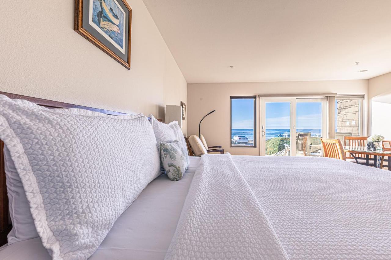 | Little Sur Inn