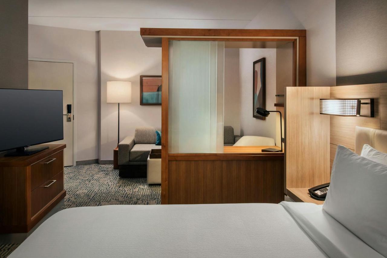 King Suite at Springhill Suites Mount Laurel