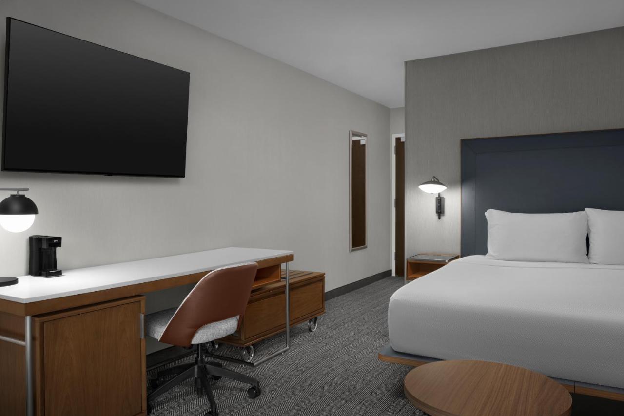 King Room with Sofa Bed at Courtyard by Marriott Spokane Downtown at the Convention Ctr