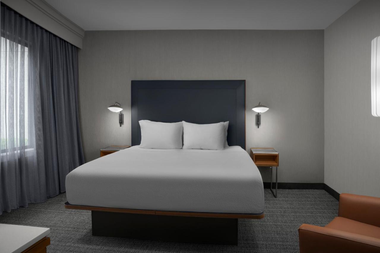 | Courtyard by Marriott Spokane Downtown at the Convention Ctr