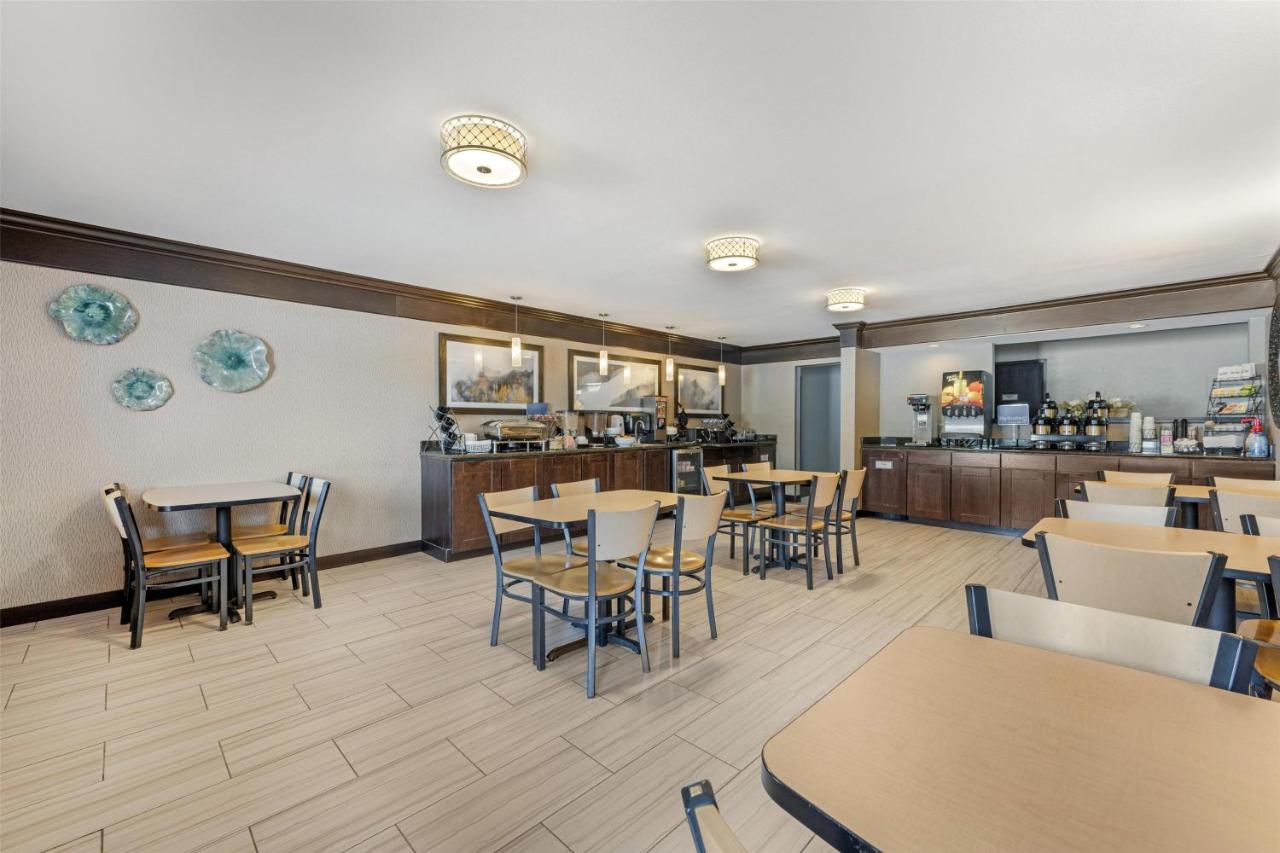 | Best Western Black Hills Lodge