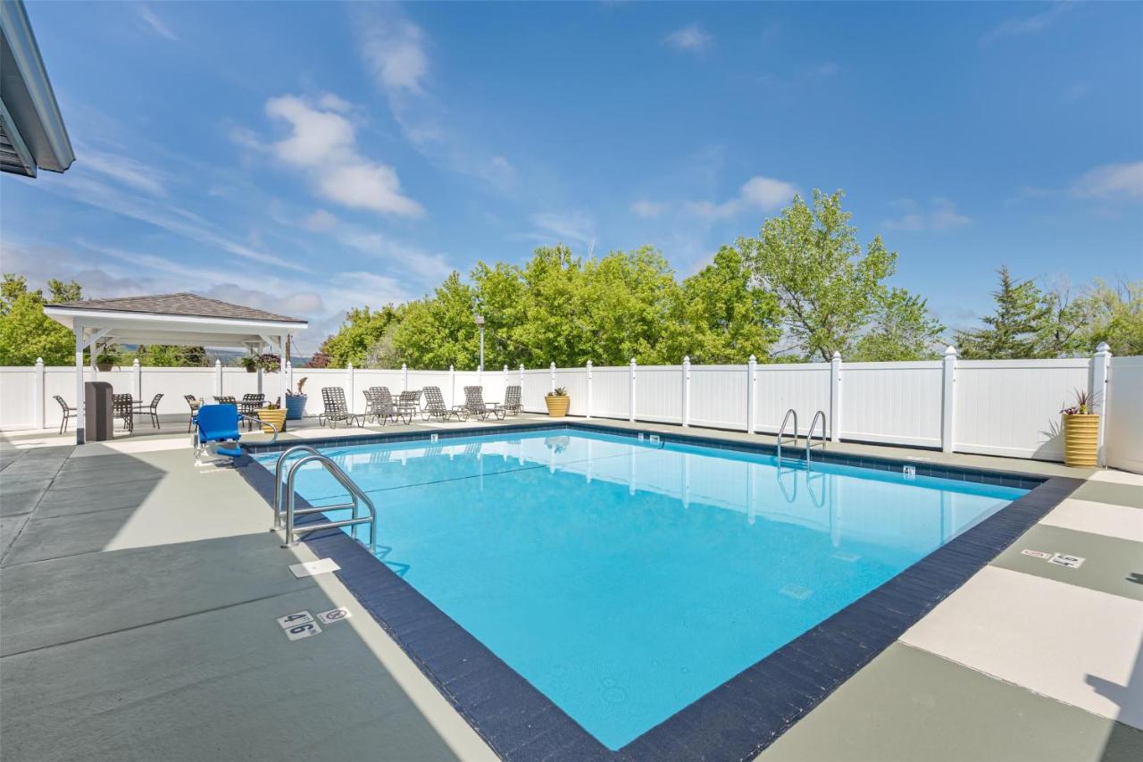 | Best Western Black Hills Lodge
