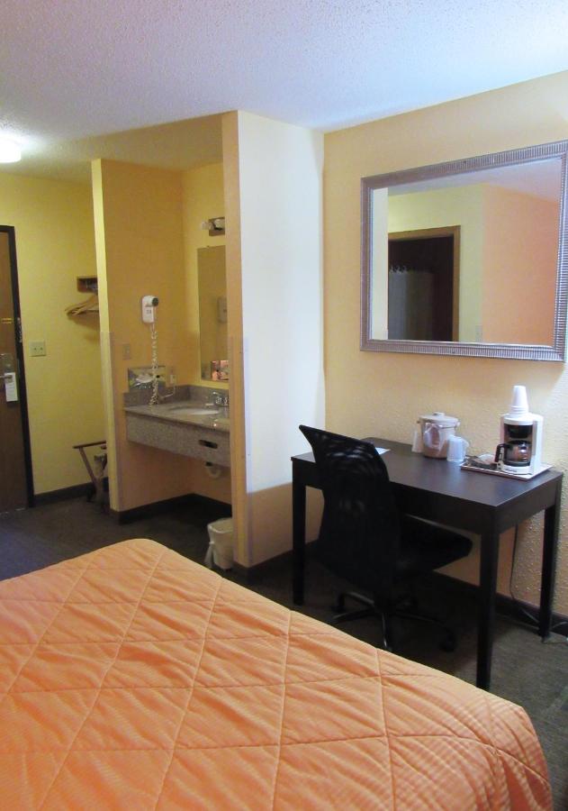  | RedRock Inn Sioux Falls