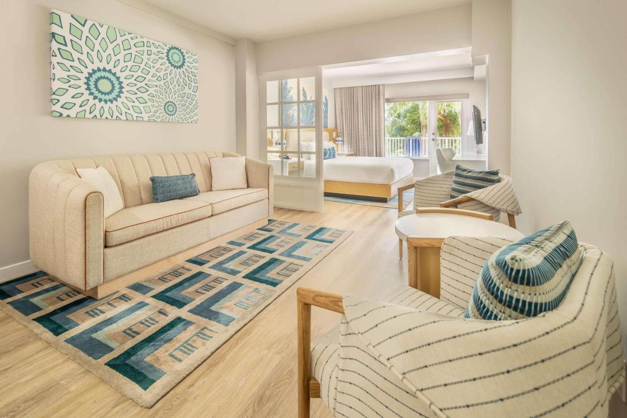 | Four Points by Sheraton Miami Beach