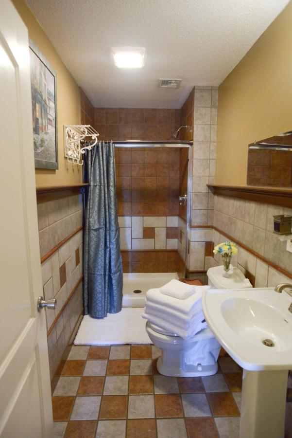  | Naomi's Inn Bed & Breakfast