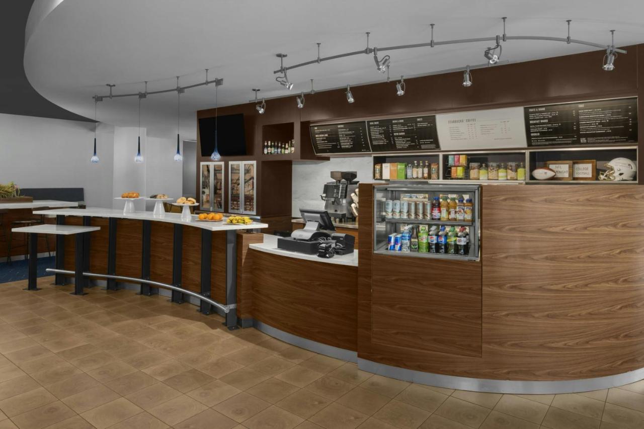 | Courtyard by Marriott Atlanta Buckhead