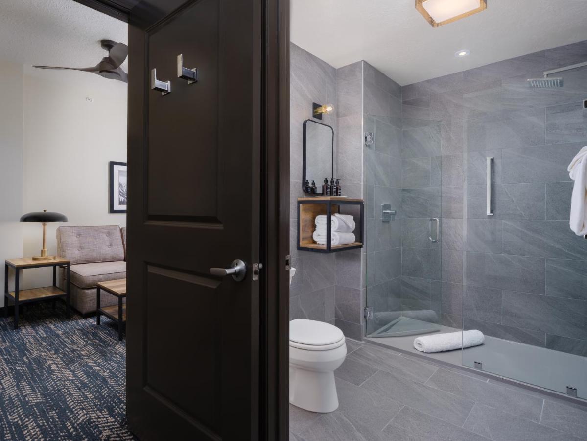 Two Queen Suites at The Rockwell Inn
