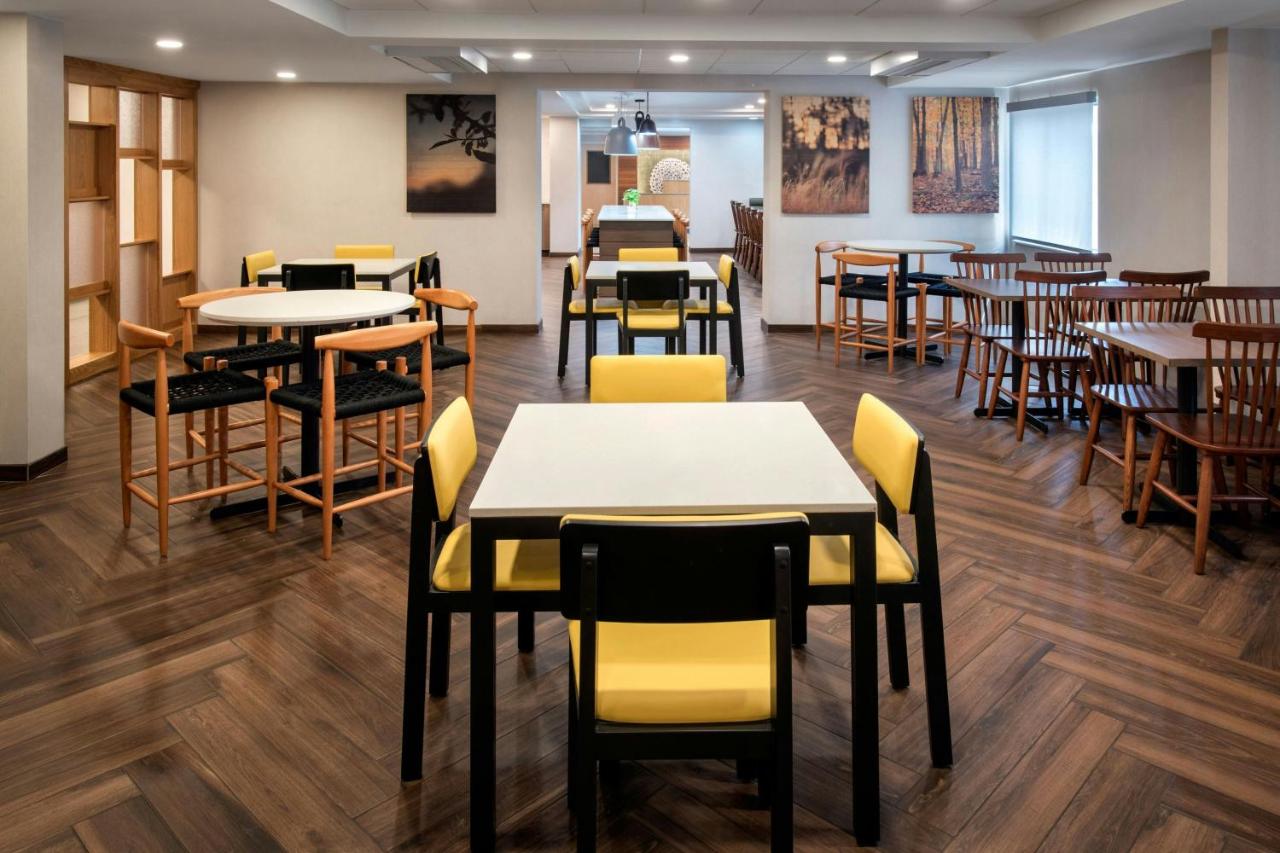 | Fairfield Inn Boston Tewksbury/Andover