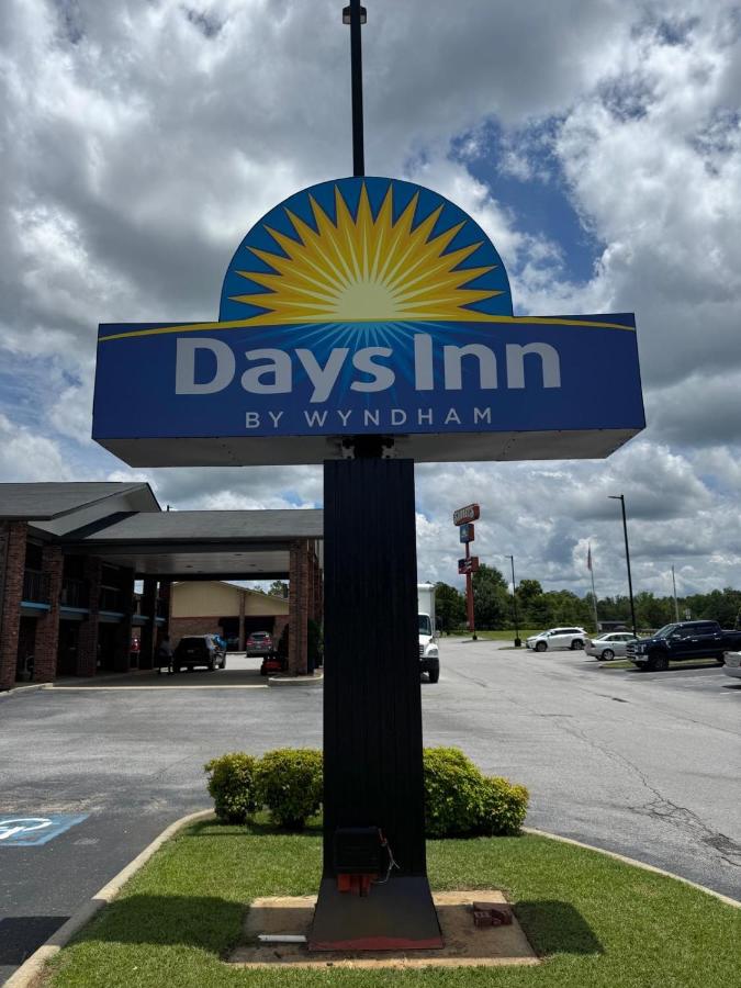| Inn of Clanton