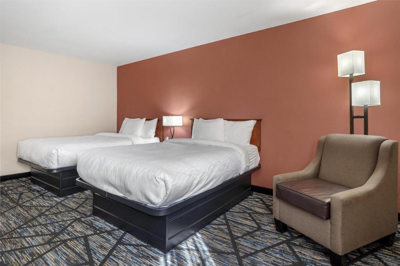 Standard Double Room with Two Double Beds at SureStay Plus Hotel by Best Western Auburn
