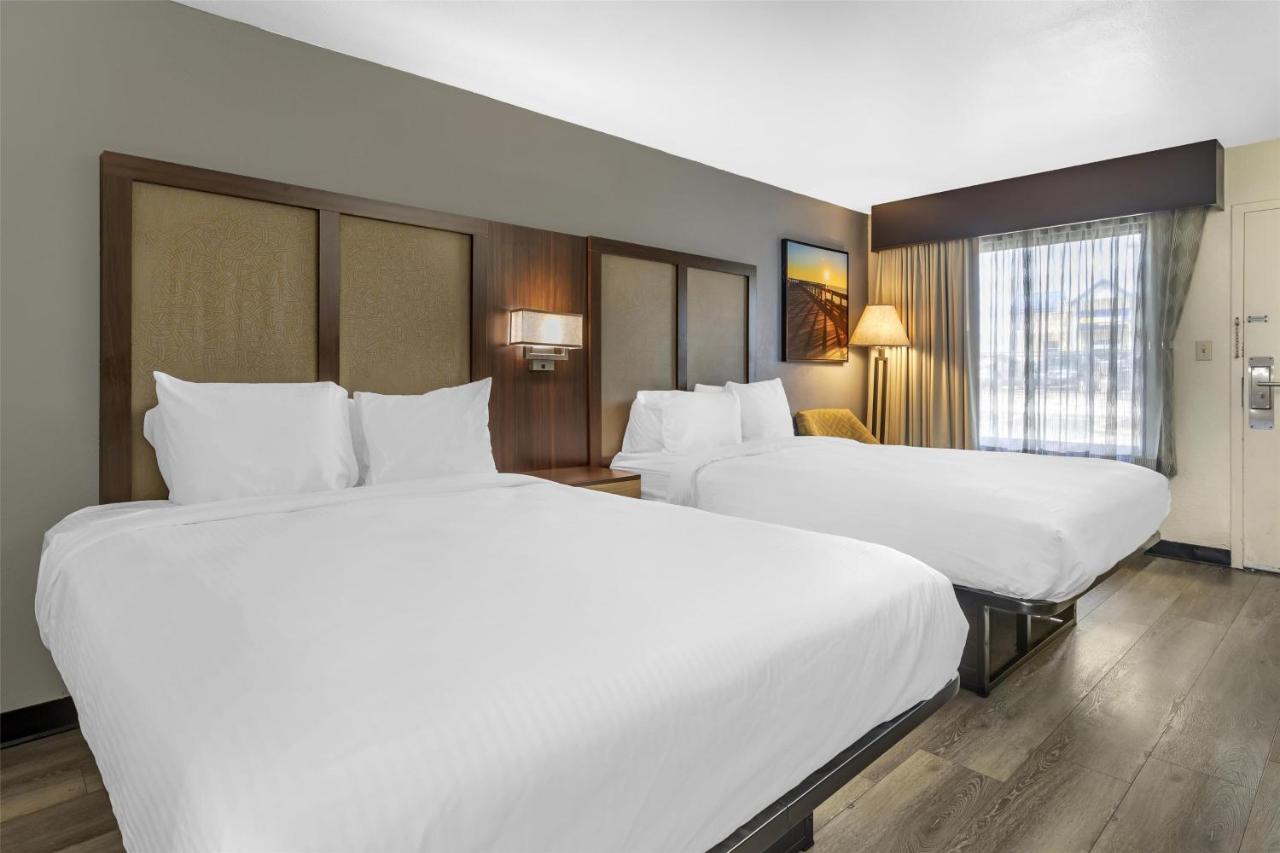 Room #2276822 at Best Western Salisbury Plaza