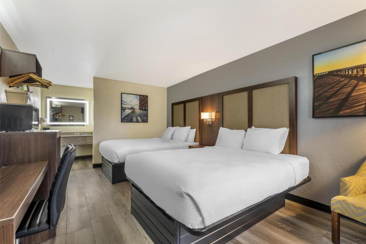 Room #2276820 at Best Western Salisbury Plaza