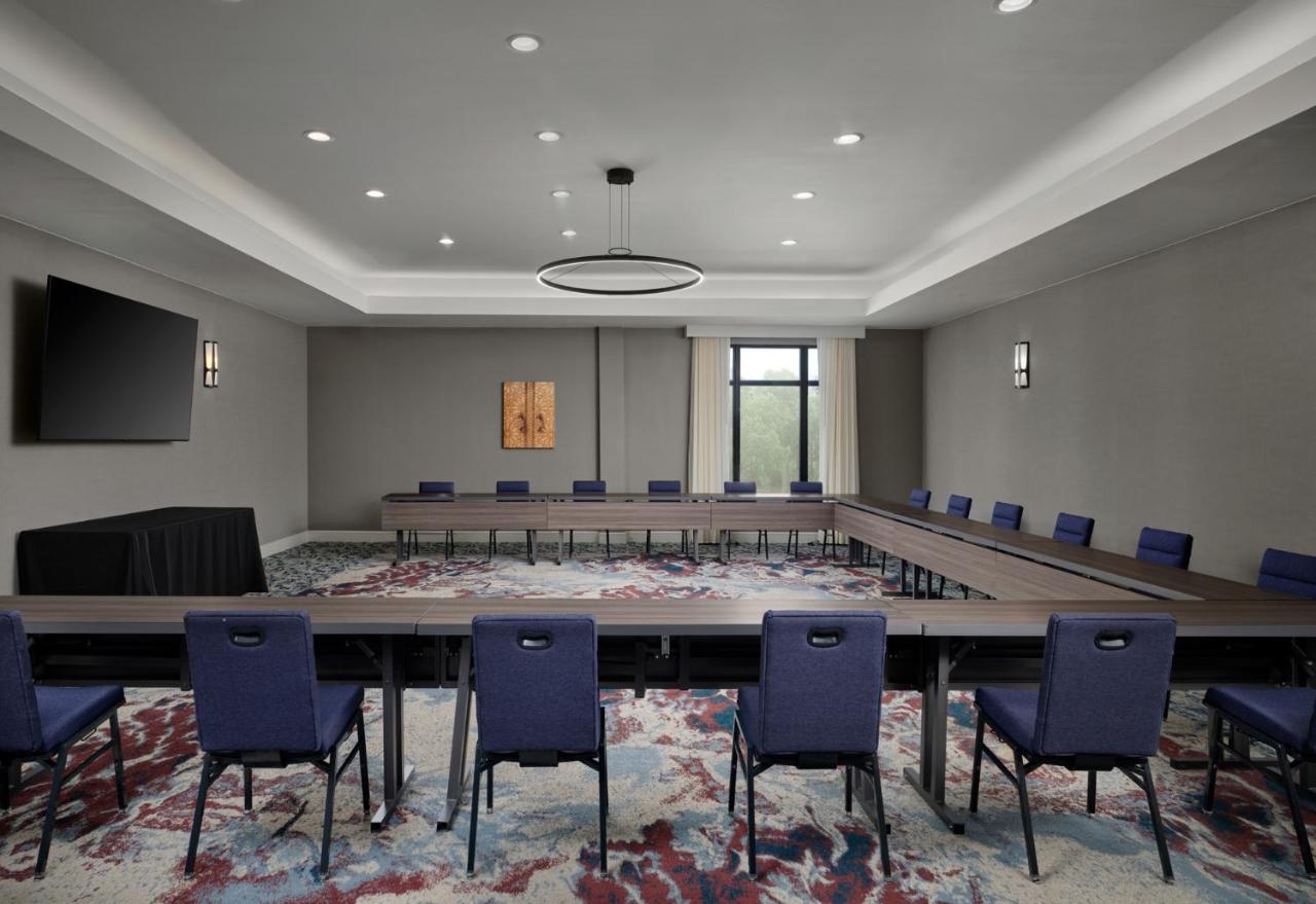 | TownePlace Suites by Marriott Dallas DFW Airport North/Grapevine