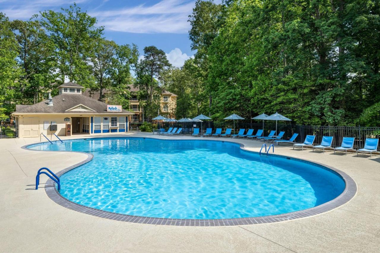 | Marriott's Manor Club at Ford's Colony