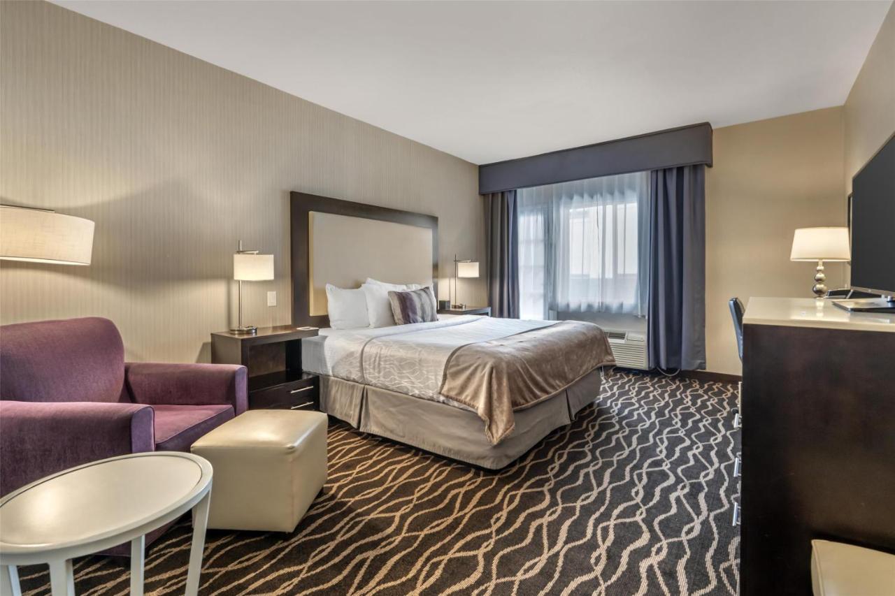 | Best Western Plus Hotel At The Convention Center