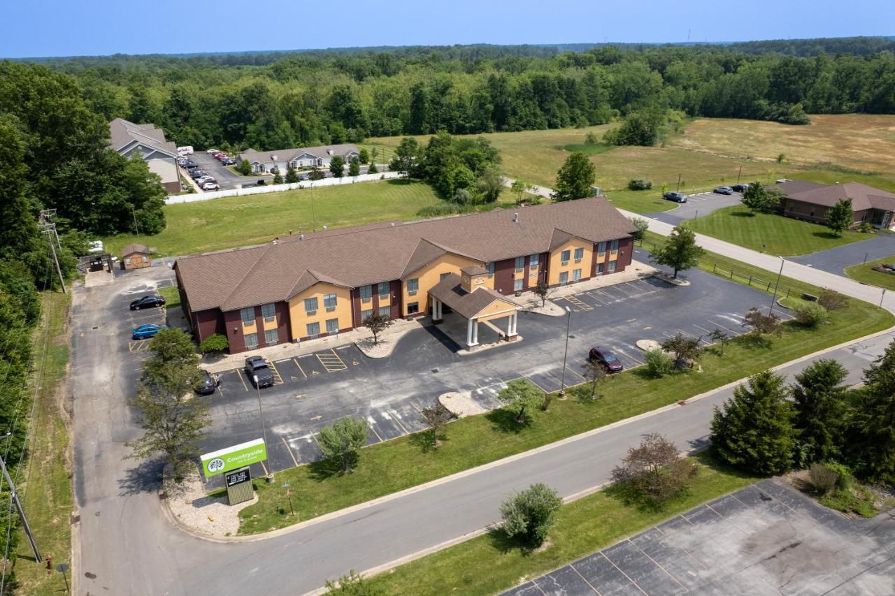 | Countryside Inn and Suites