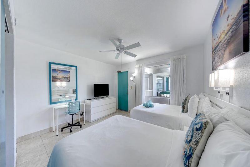| Horizon by the Sea Inn