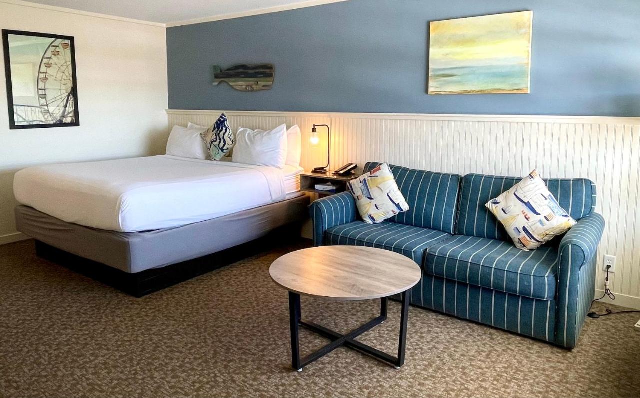 | Circle Hotel Fairfield
