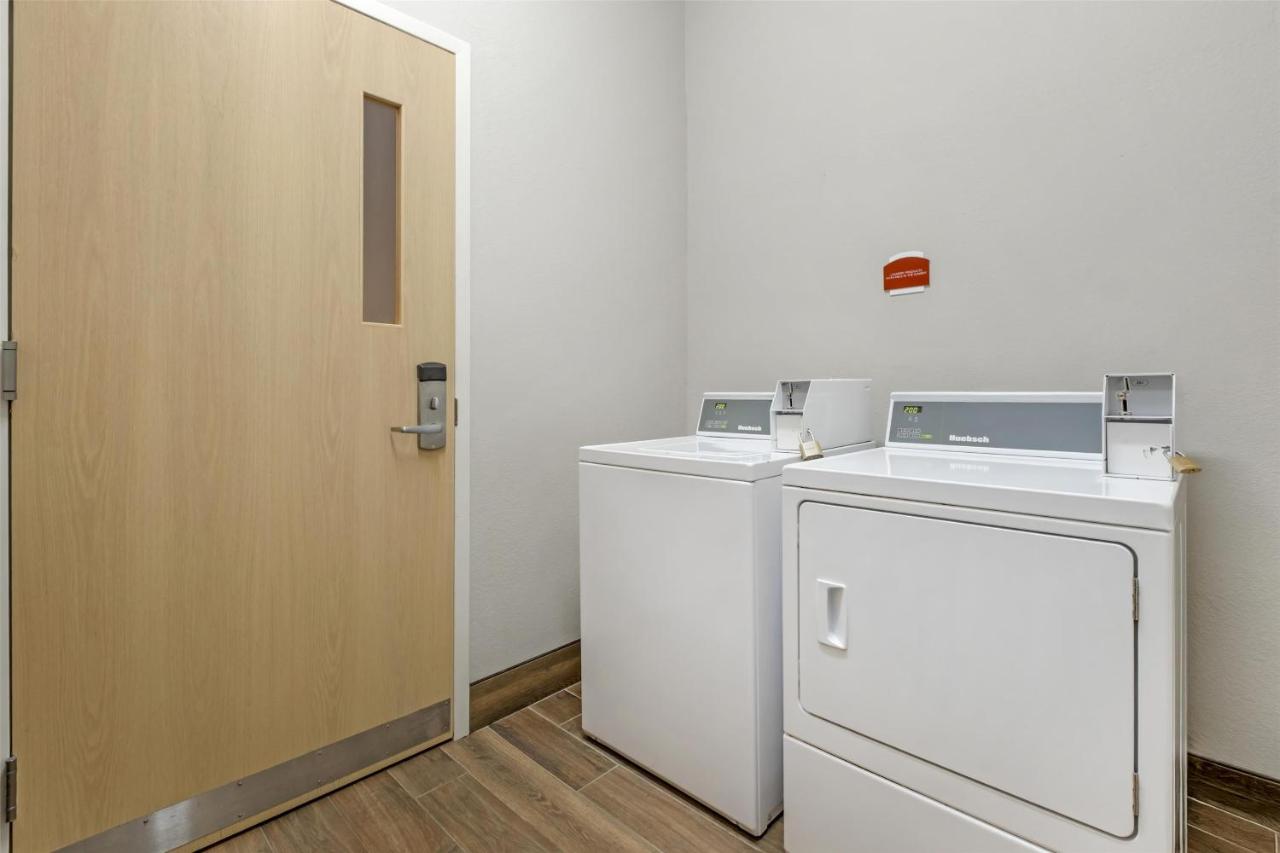  | Best Western Plus Elizabethtown Inn & Suites