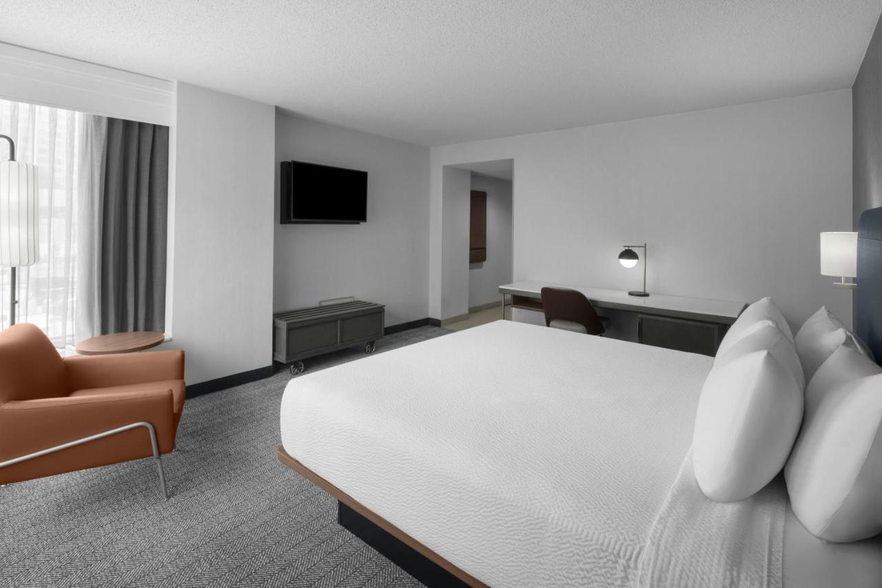 | Courtyard by Marriott Atlanta Buckhead