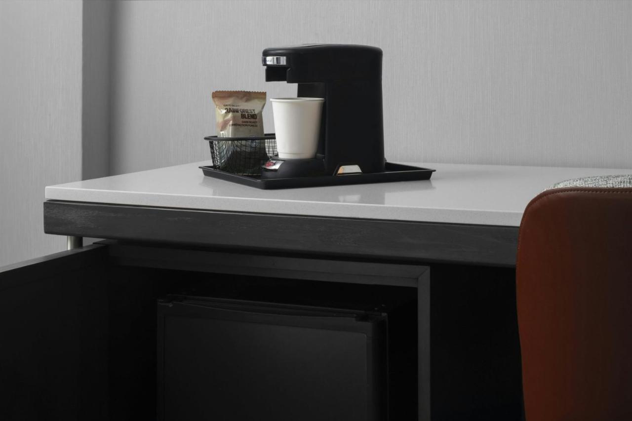 | Courtyard by Marriott Atlanta Buckhead
