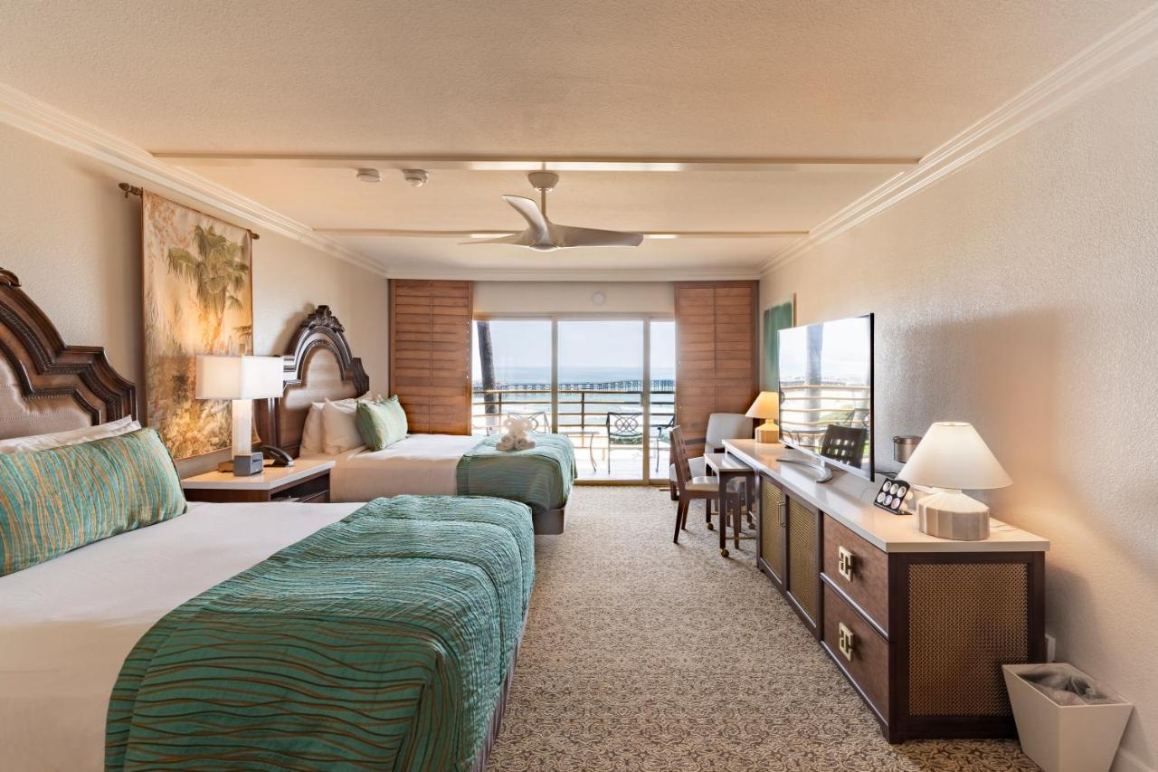 Superior Queen Room with Two Queen Beds at Pacific Terrace Hotel