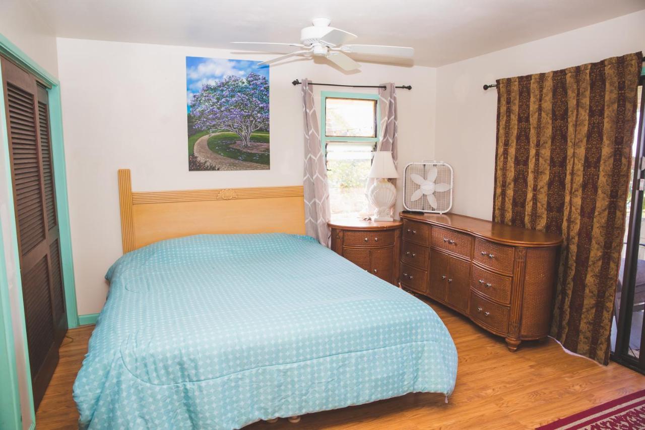 | Simple Kona Guest House