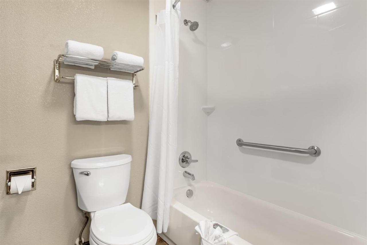 | Best Western TimberRidge Inn