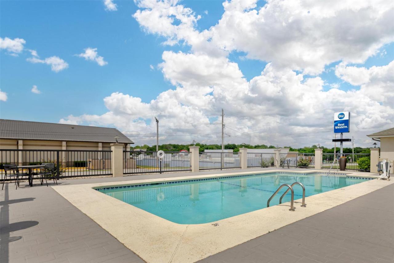 | Best Western TimberRidge Inn