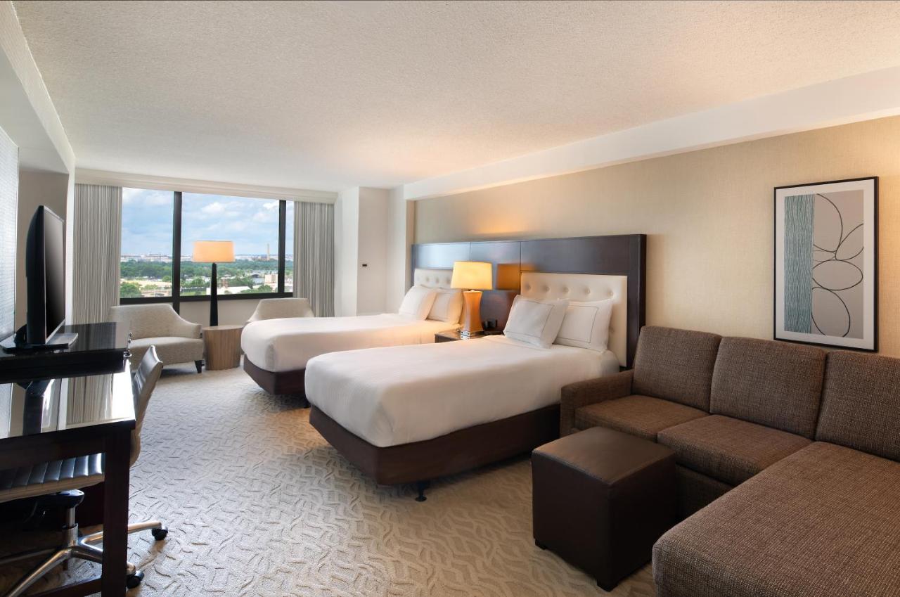 Double Room with Two Double Beds and City View at DoubleTree by Hilton Washington DC - Crystal City