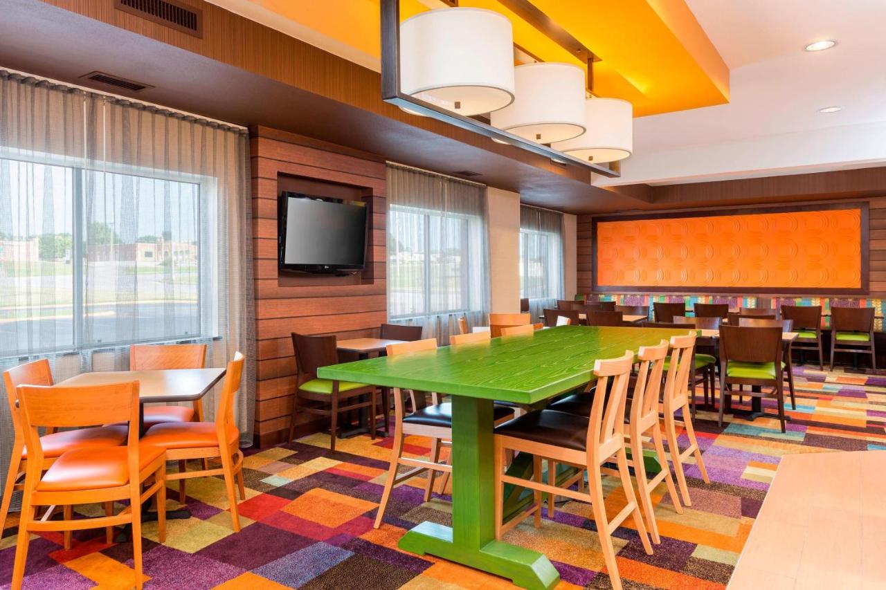| Fairfield Inn & Suites Kansas City Lee's Summit