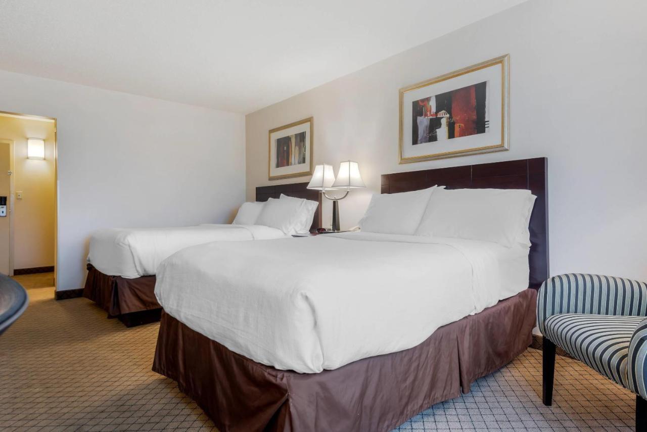 Double Room with Two Double Beds - Mobility/Hearing Accessible at Clarion Inn Elmira-Horseheads