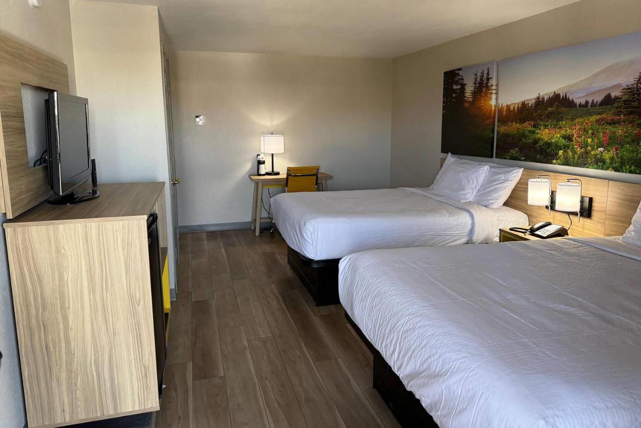 | La Quinta Inn by Wyndham Reno