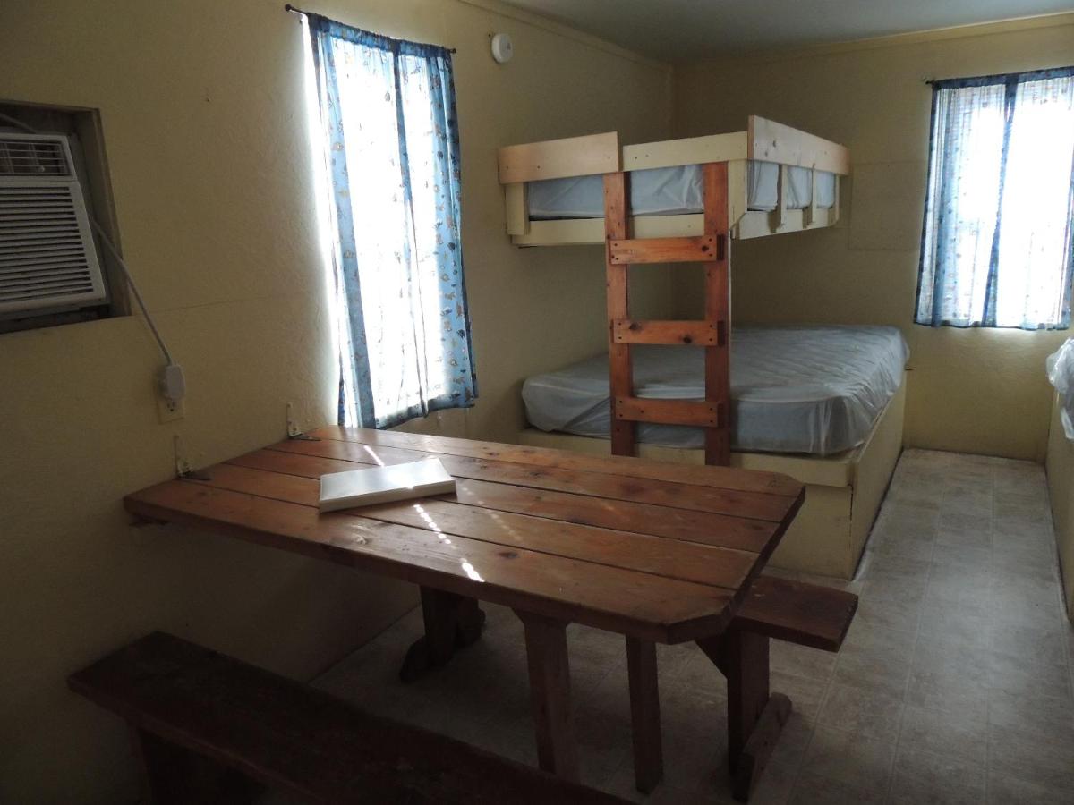 | O'Connell's RV Campground Studio Cabin 1