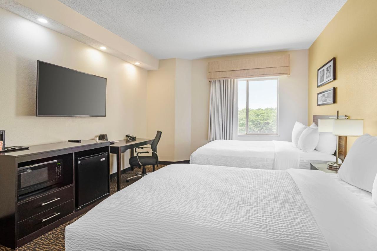 Double Room with Two Double Beds - Non-Smoking at Sleep Inn & Suites at Concord Mills