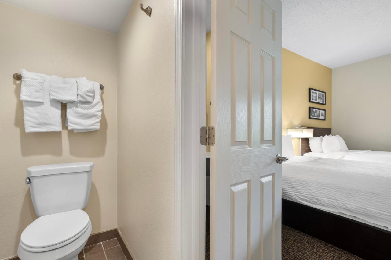 Double Room with Two Double Beds - Non-Smoking at Sleep Inn & Suites at Concord Mills