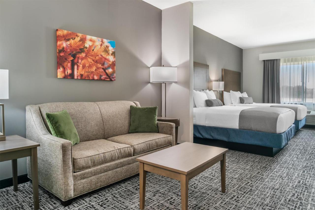  | Best Western Plus Wayland Hotel