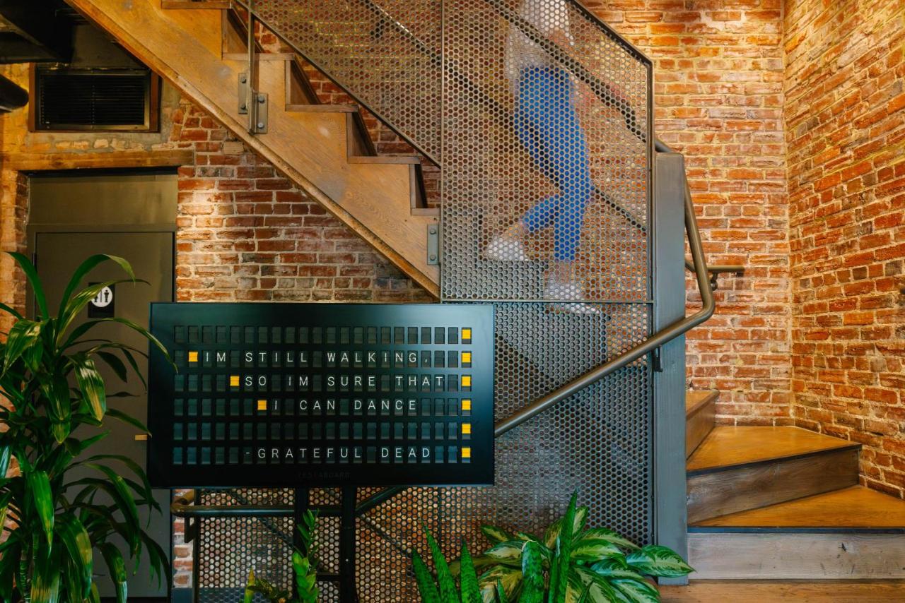 | Hotel Hive
