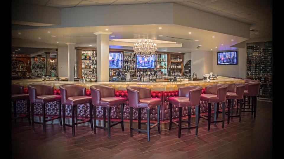 | The Delavan Hotel