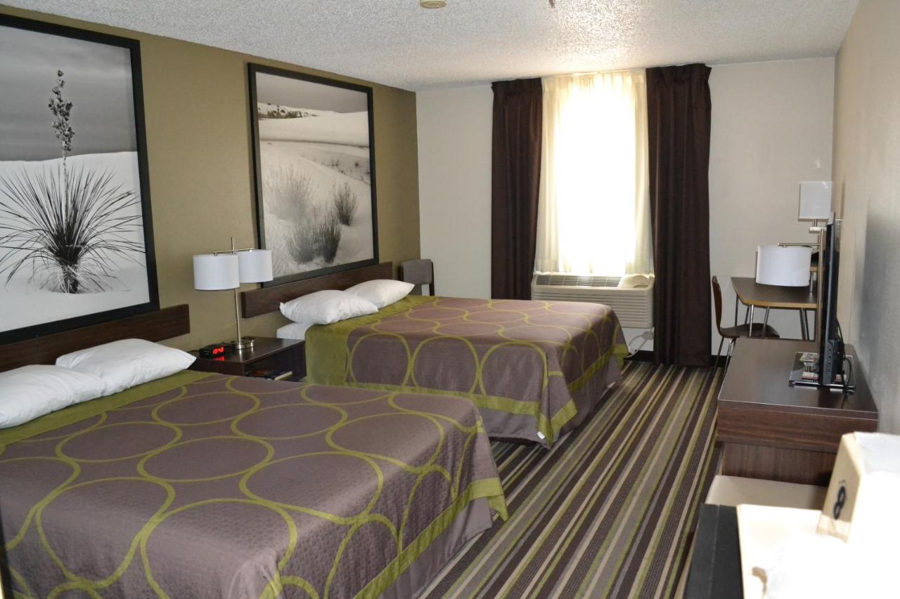  | Super 8 by Wyndham Roswell