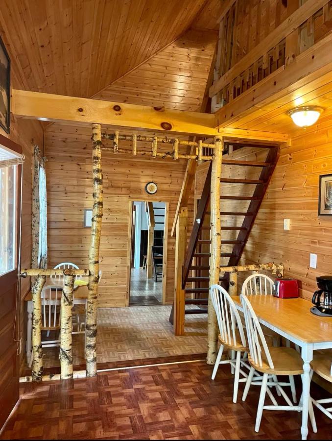 | The Elms Waterfront Cottages