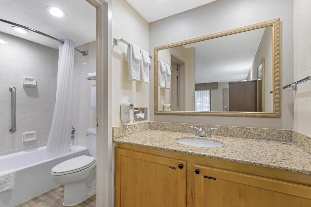 King Room with Sofa Bed - Ground Floor at Best Western Dulles Airport Inn