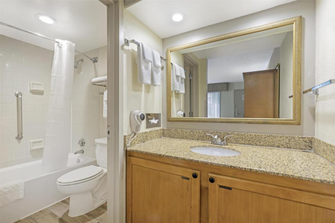 Double Room - Non-Smoking at Best Western Dulles Airport Inn